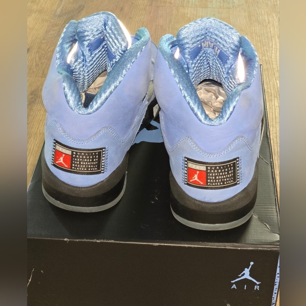AIR JORDAN 5 RETRO UNC TARHEEL BLUE SNEAKERS MENS SIZE 10 WOMENS SZ 12 - Picture 6 of 8